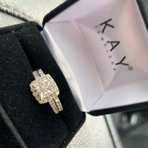 Bridal engagement set